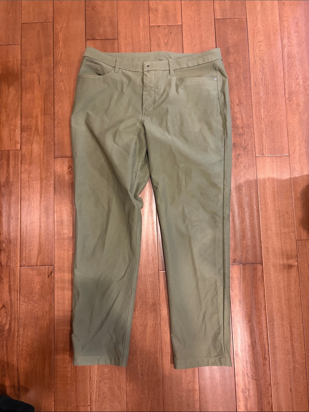 Lululemon Commission Pant Olive Green Size L